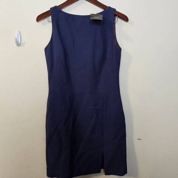 BCBG Maxazria Essentials Minimal Sleeveless Sheath Round Neck Knee Length NWT Wo - Picture 1 of 6